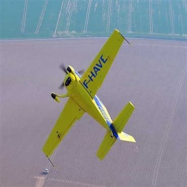 Baptême de voltige dans le Val d'Oise avec vidéo du vol Baptême de voltige dans le Val d'Oise avec vidéo du vol