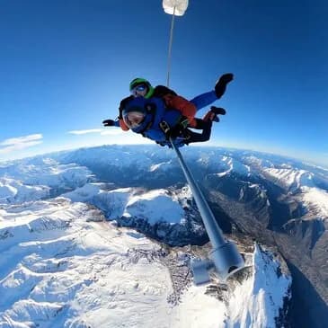 Saut en parachute à l'Alpe d'Huez - Saut d'hélicoptère Saut en parachute à l'Alpe d'Huez - Saut d'hélicoptère